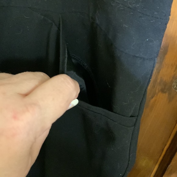 LIKE NEW BLACK WORTHING SKIRT SIZE 14P - Picture 2 of 7